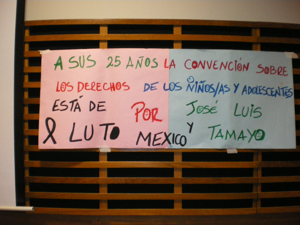 cartel_pared